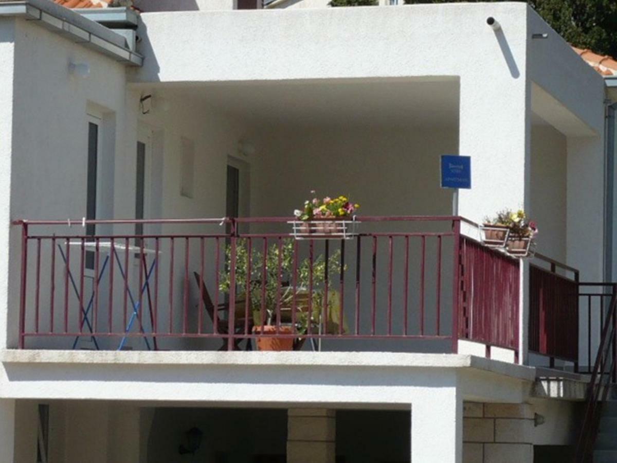 Apartmani Sulic Хвар Экстерьер фото